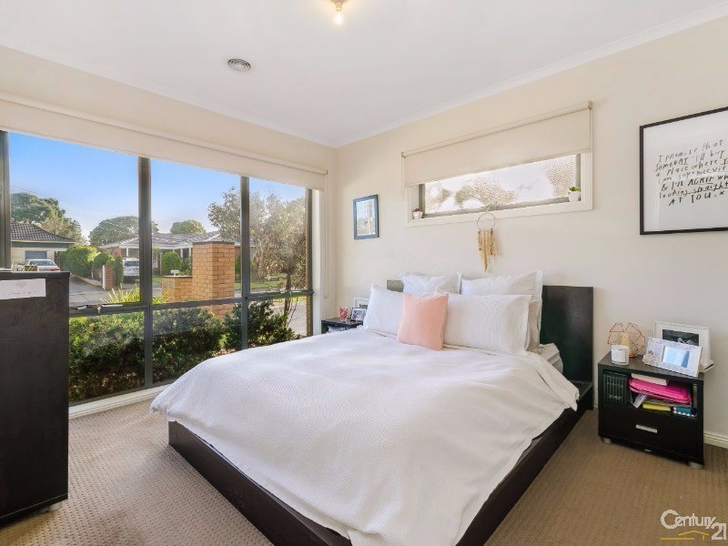 2/53 Culcairn Drive, Frankston South VIC 3199