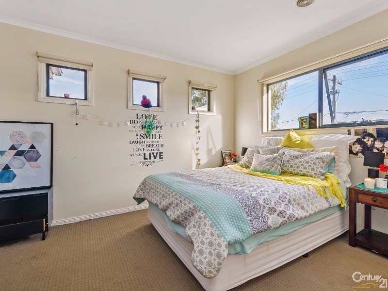 2/53 Culcairn Drive, Frankston South VIC 3199