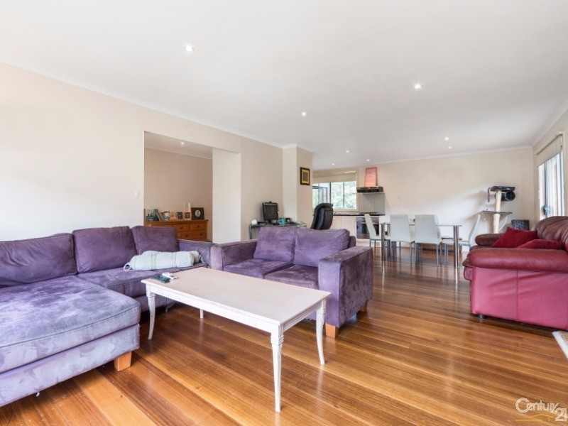 48 Karingal Drive, Frankston VIC 3199