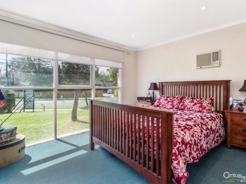 48 Karingal Drive, Frankston VIC 3199