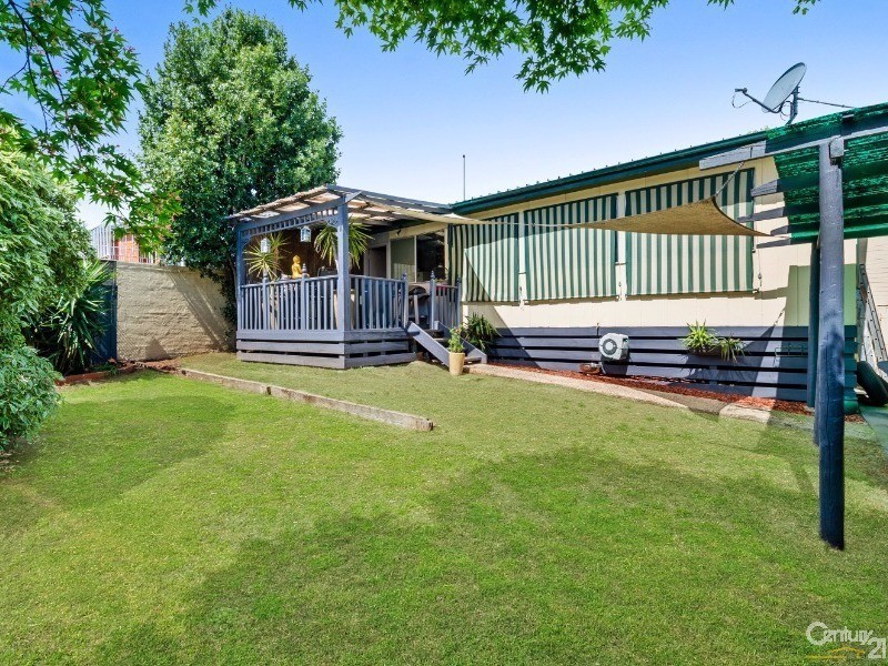 9 Carmel Court, Frankston VIC 3199