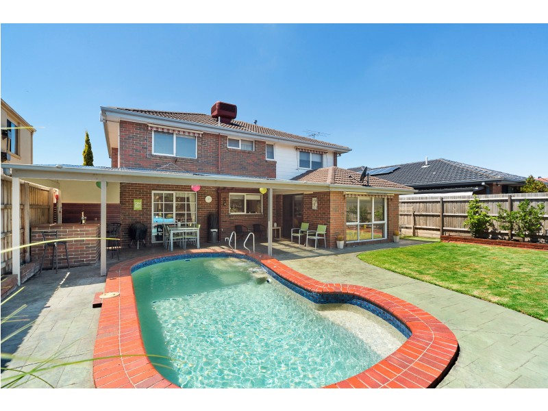 12 Joelle Court, Aspendale Gardens VIC 3195