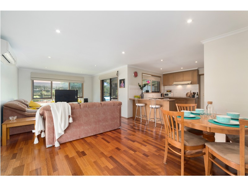 12 Joelle Court, Aspendale Gardens VIC 3195