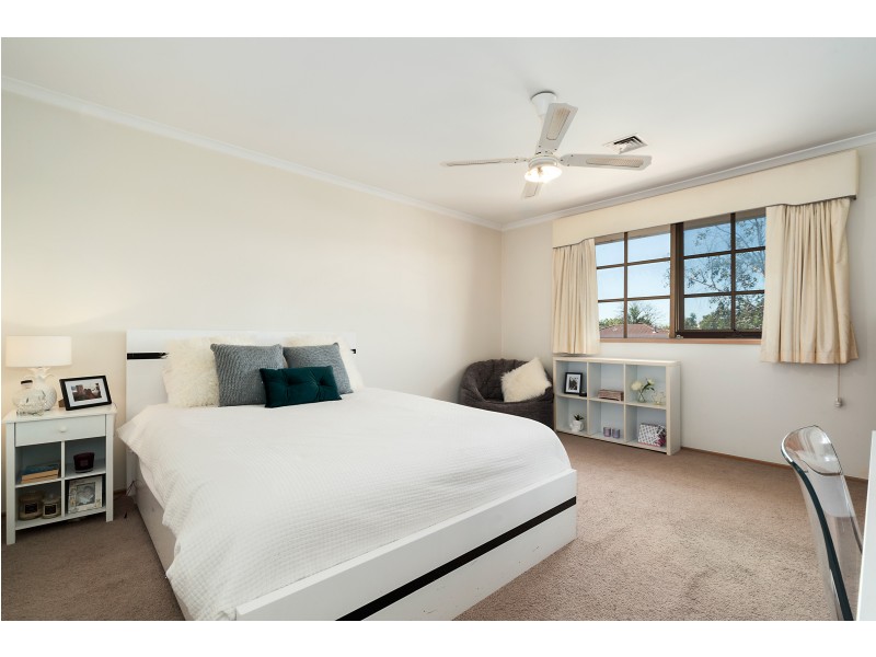 12 Joelle Court, Aspendale Gardens VIC 3195