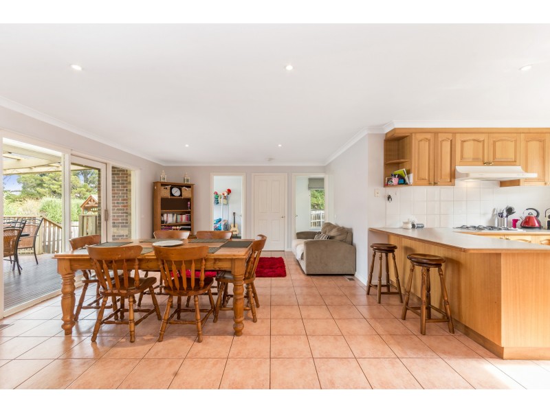 13 Sundown Walk, Frankston South VIC 3199