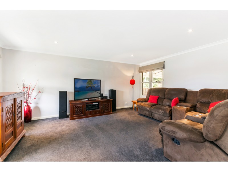 13 Sundown Walk, Frankston South VIC 3199