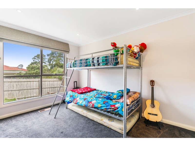 13 Sundown Walk, Frankston South VIC 3199