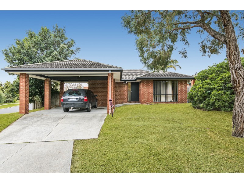 1 Saltbush Glade, Frankston VIC 3199