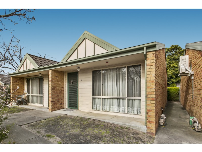 8/4 Lardner Road, Frankston VIC 3199
