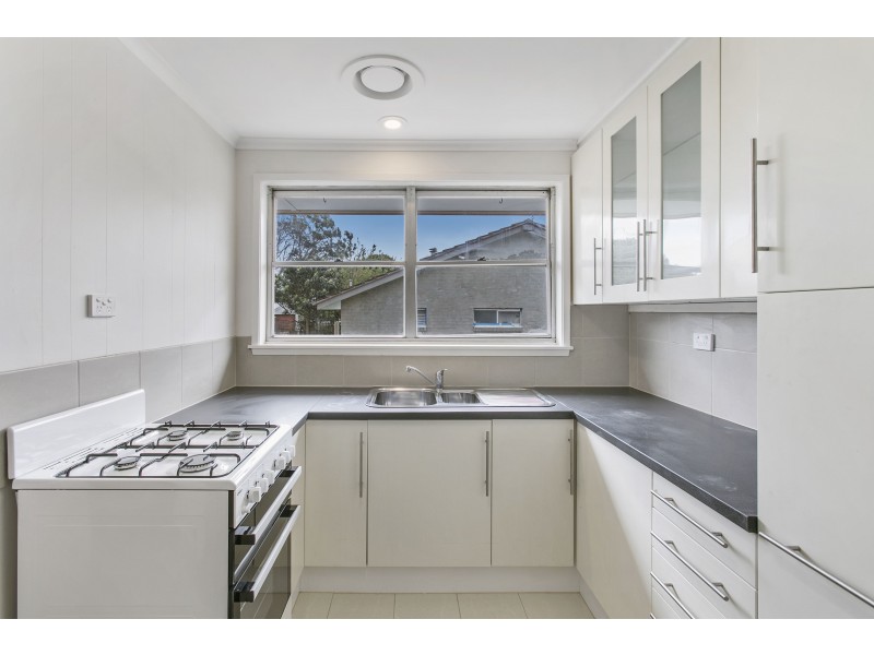 128 Tamarisk Drive, Frankston North VIC 3200