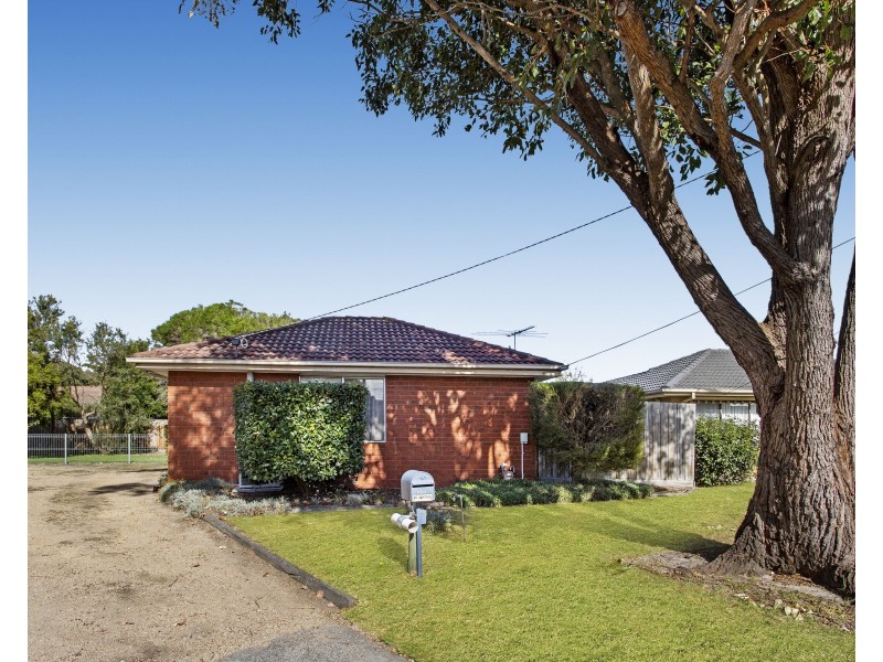4 St Clere Court, Frankston VIC 3199
