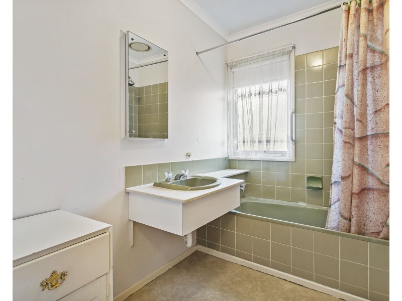 4 St Clere Court, Frankston VIC 3199