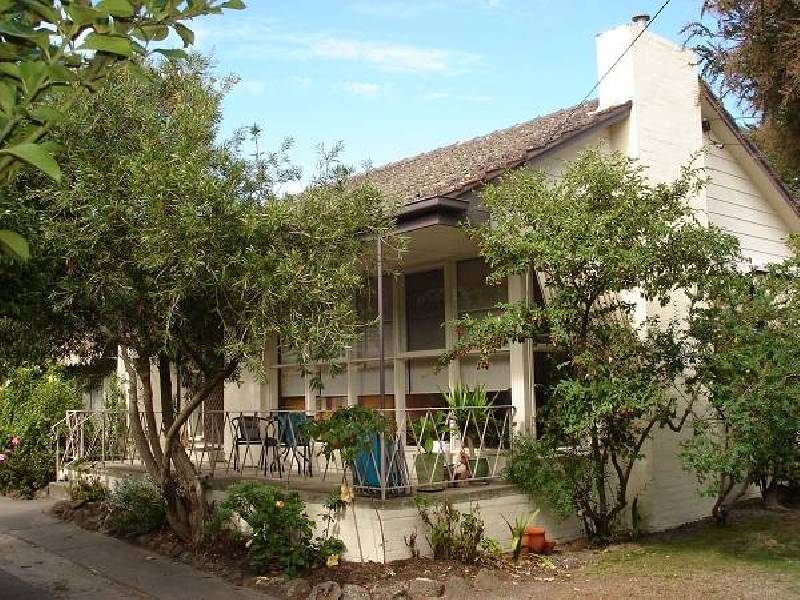 12 Tara Drive, Frankston South VIC 3199