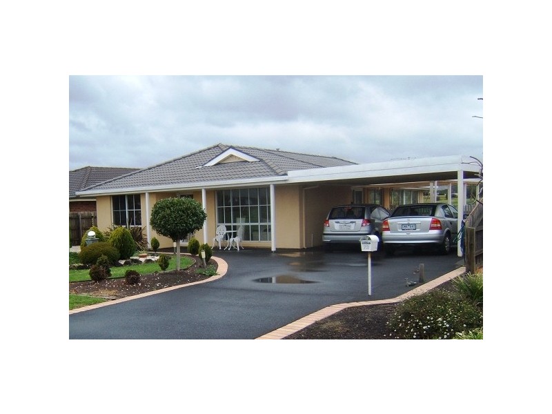 73 Country Club Drive, Safety Beach VIC 3936