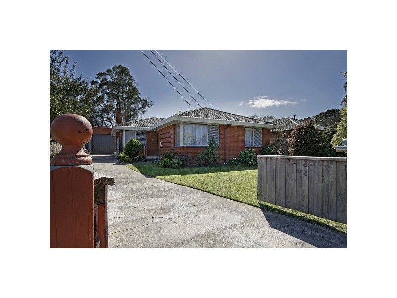 11 Centenary Street, Seaford VIC 3198