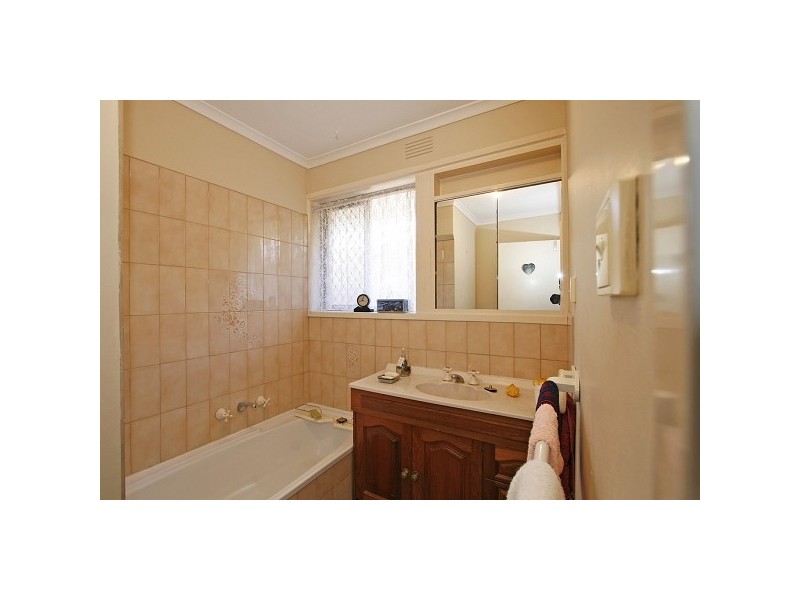 11 Centenary Street, Seaford VIC 3198