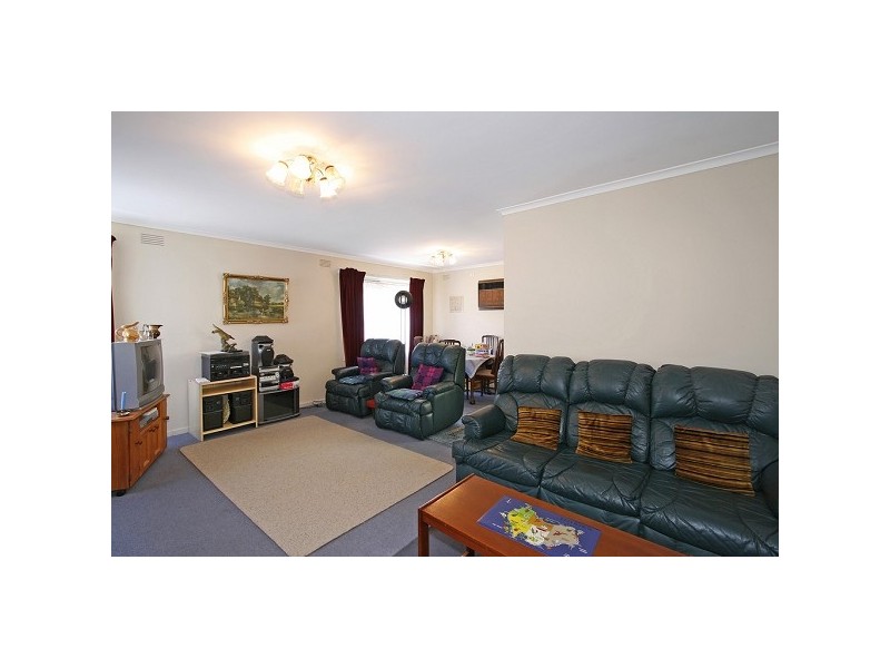 11 Centenary Street, Seaford VIC 3198