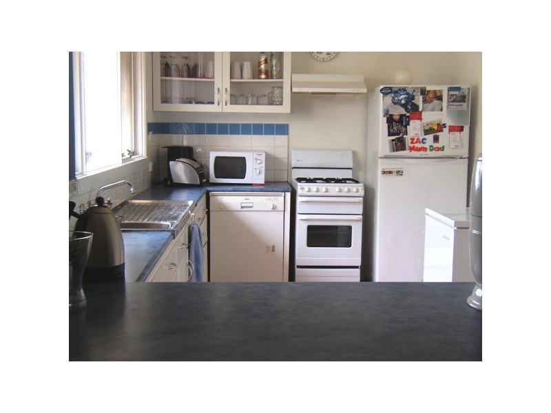 17 Malcolm Court, Frankston VIC 3199