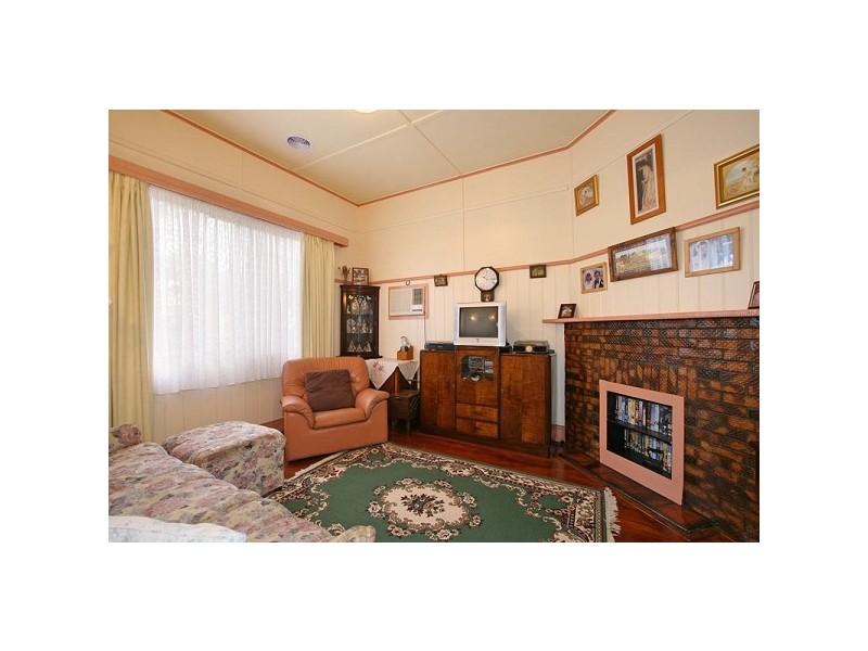 24 Birdwood Street, Frankston VIC 3199