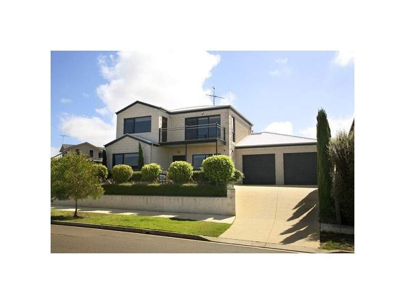 16 Highlander Street, Torquay VIC 3228