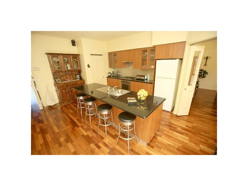 16 Highlander Street, Torquay VIC 3228