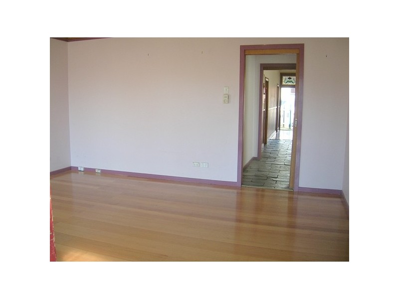 64 Waratah Street, Geelong West VIC 3218