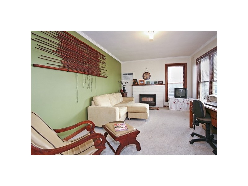 25 Robin Avenue, Norlane VIC 3214