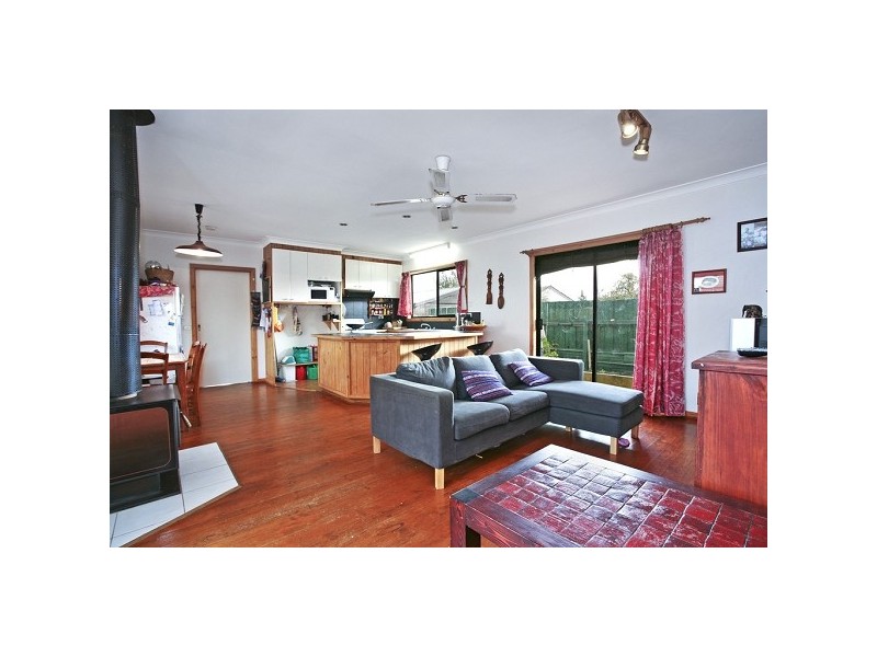 25 Robin Avenue, Norlane VIC 3214