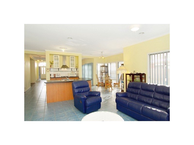16 Cormican Place, Lovely Banks VIC 3221