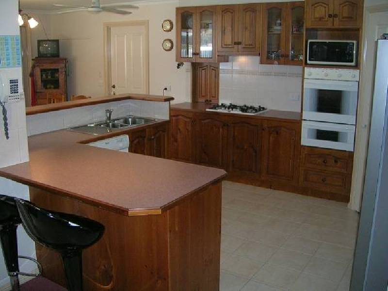 6 Nolan Place, Lovely Banks VIC 3221