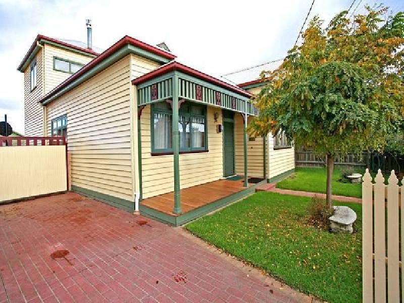 2 Walker Street, Rippleside VIC 3215
