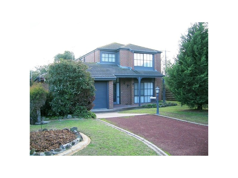 17 Viewbay Drive, Leopold VIC 3224