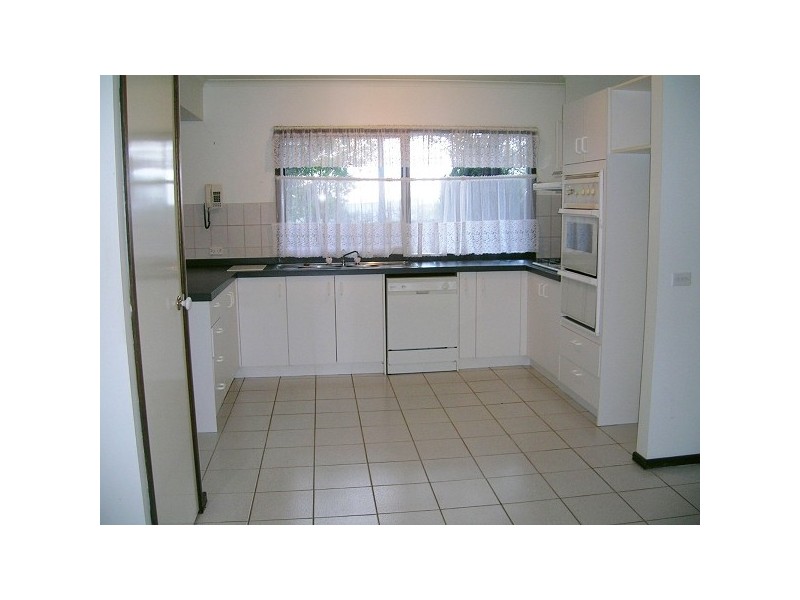 17 Viewbay Drive, Leopold VIC 3224