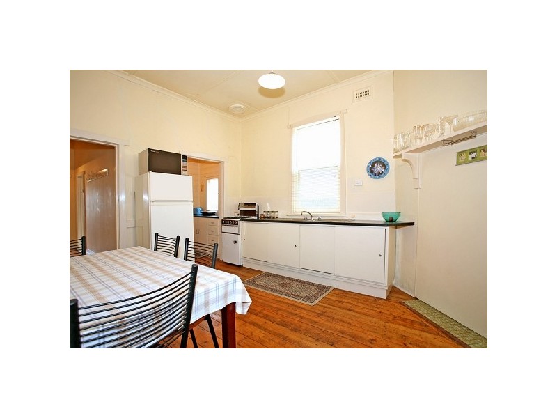 92 Elizabeth Street, Geelong West VIC 3218