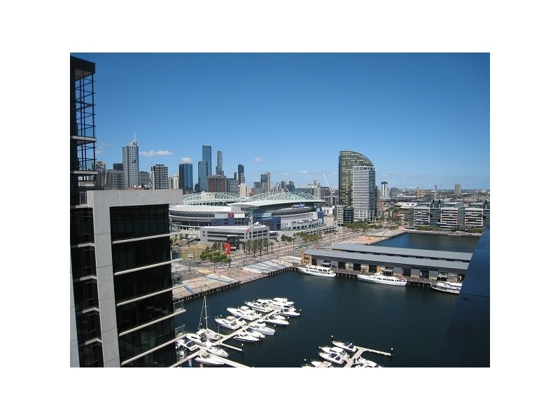 2005/15 Caravel Lane, Docklands VIC 3008