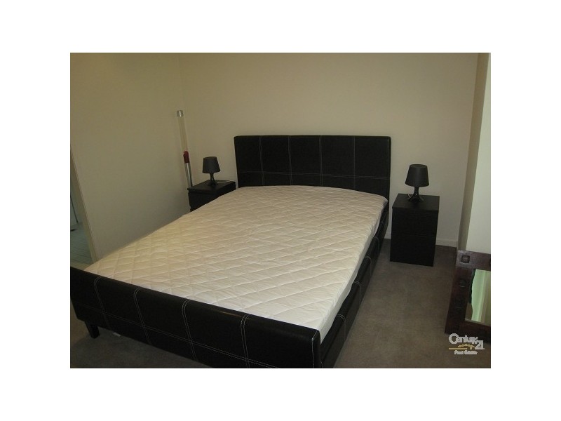 1907/620 Collins Street, Melbourne VIC 3000