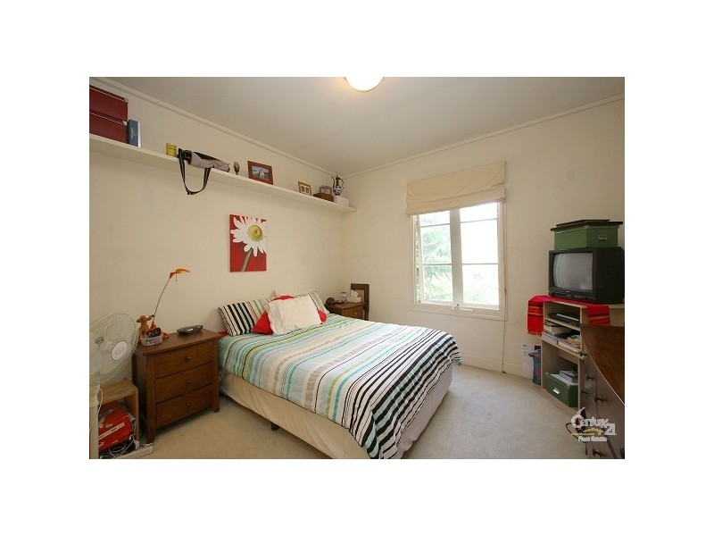 55/211 Wellington Parade South, East Melbourne VIC 3002