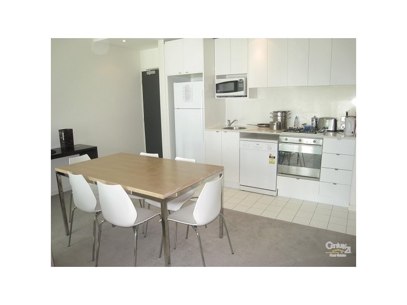 2009/620 Collins Street, Melbourne VIC 3000