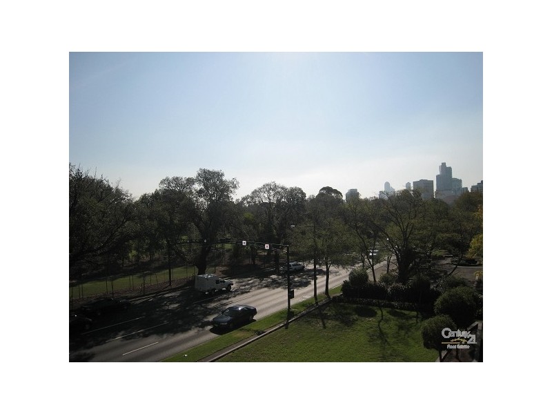 23 Queens Road, Melbourne VIC 3000