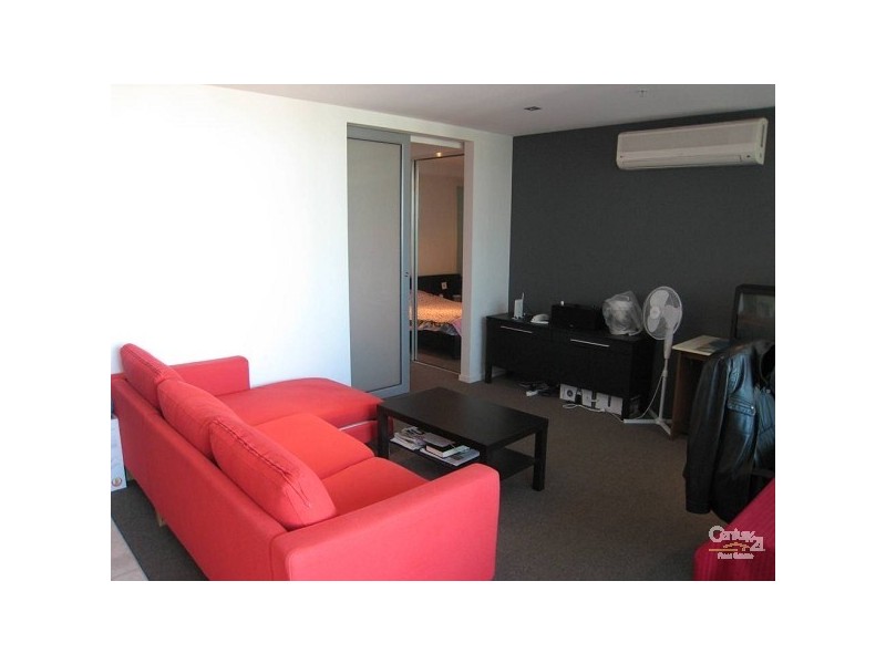 2011/8 Downie Street, Melbourne VIC 3000