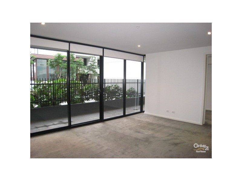 A210/57 Bay Street, Port Melbourne VIC 3207