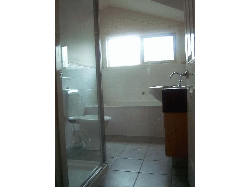 1/19 Devon Road, Pascoe Vale VIC 3044