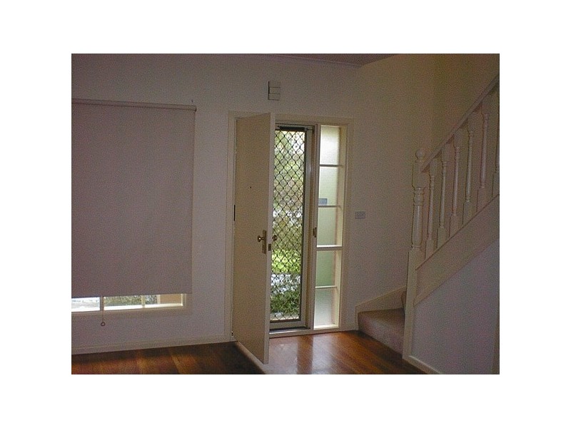 14B Calwell Street, Kensington VIC 3031