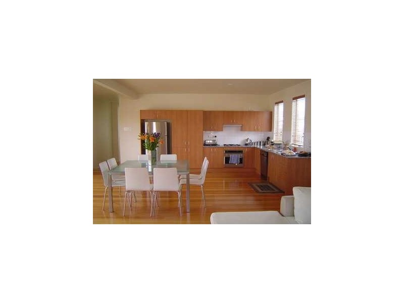 215a Victoria Street, Brunswick VIC 3056