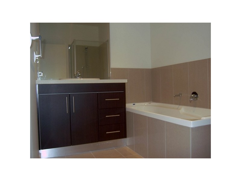 13 Allara Avenue, Maribyrnong VIC 3032