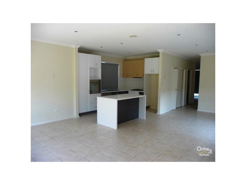 2 Chlosam Court, Cairnlea VIC 3023