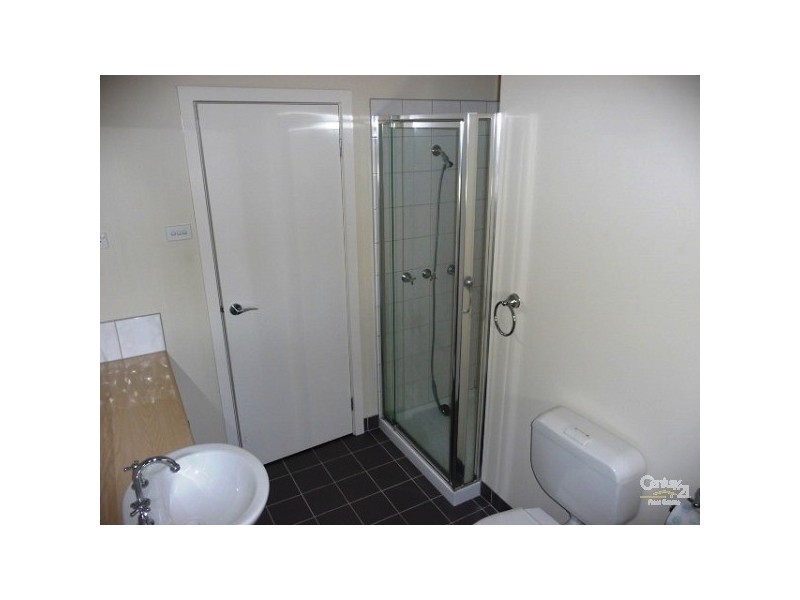 2 Chlosam Court, Cairnlea VIC 3023