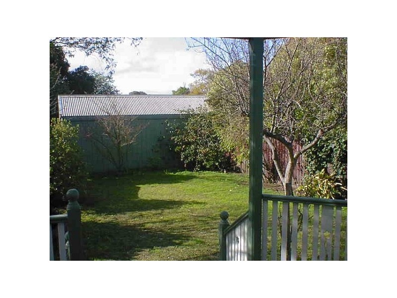 1B Vida Street, Aberfeldie VIC 3040