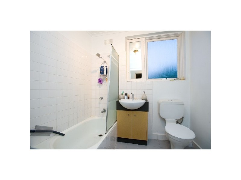 9/5 Rothwell Street, Ascot Vale VIC 3032