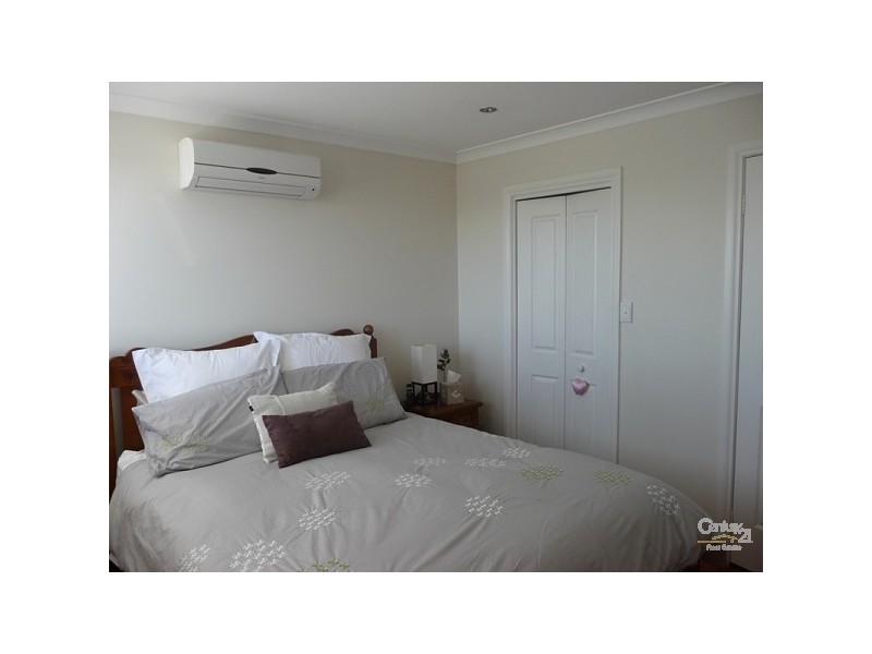 2/20 Westbourne Road, Kensington VIC 3031